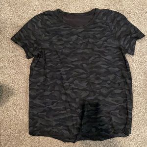 Lululemon top